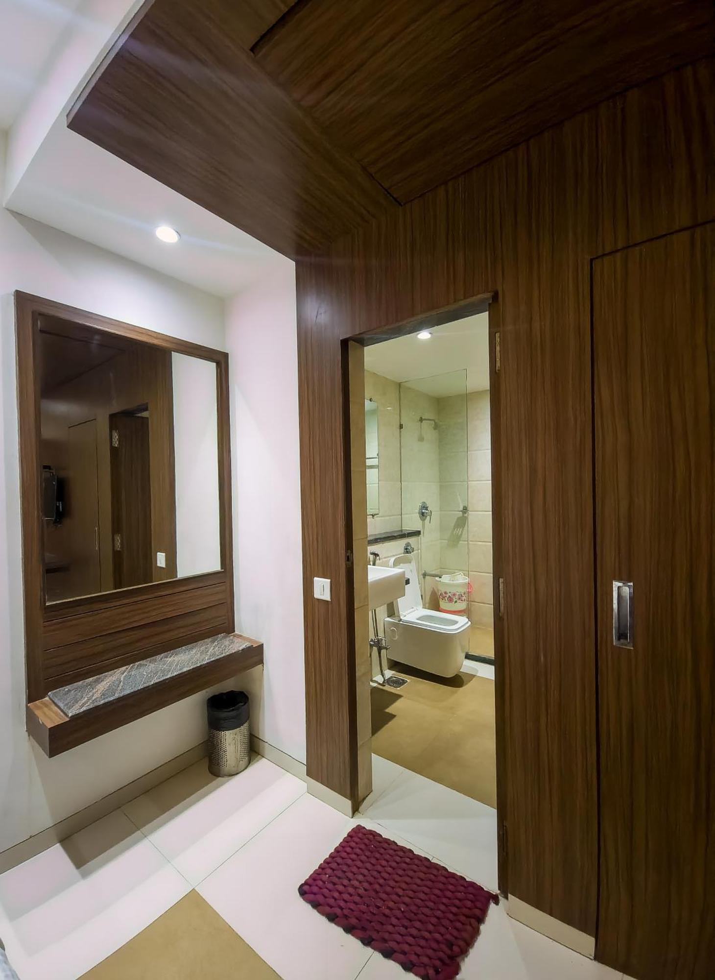 Hotel City Heart Shirdi Exterior photo